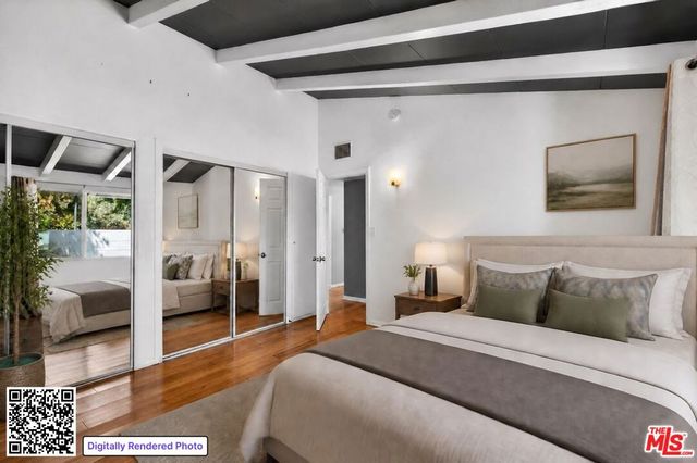 6292 Lubao Avenue, Woodland Hills, CA 91367