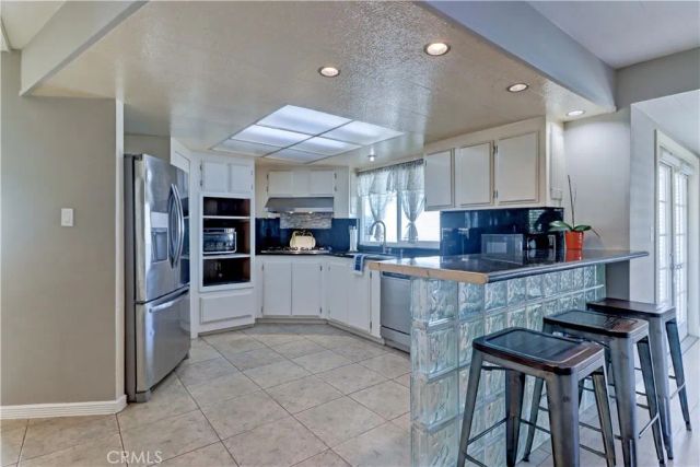 6741 Lincoln 26, Buena Park, CA 90620