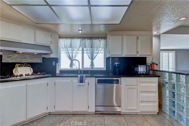 6741 Lincoln 26, Buena Park, CA 90620