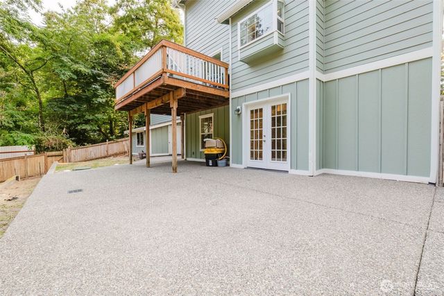 3193 Woods Road E, Port Orchard, WA 98366