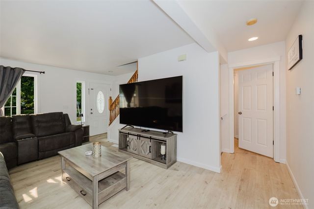 3193 Woods Road E, Port Orchard, WA 98366
