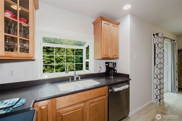 3193 Woods Road E, Port Orchard, WA 98366