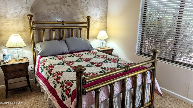 38851 S Moonwood Drive, Tucson, AZ 85739