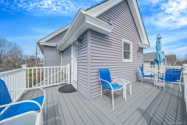 407 Wiggins Street, Greenport, NY 11944