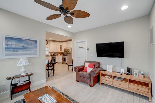407 Wiggins Street, Greenport, NY 11944