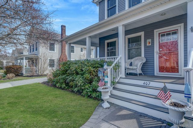 407 Wiggins Street, Greenport, NY 11944