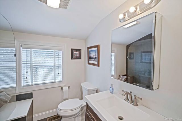 407 Wiggins Street, Greenport, NY 11944