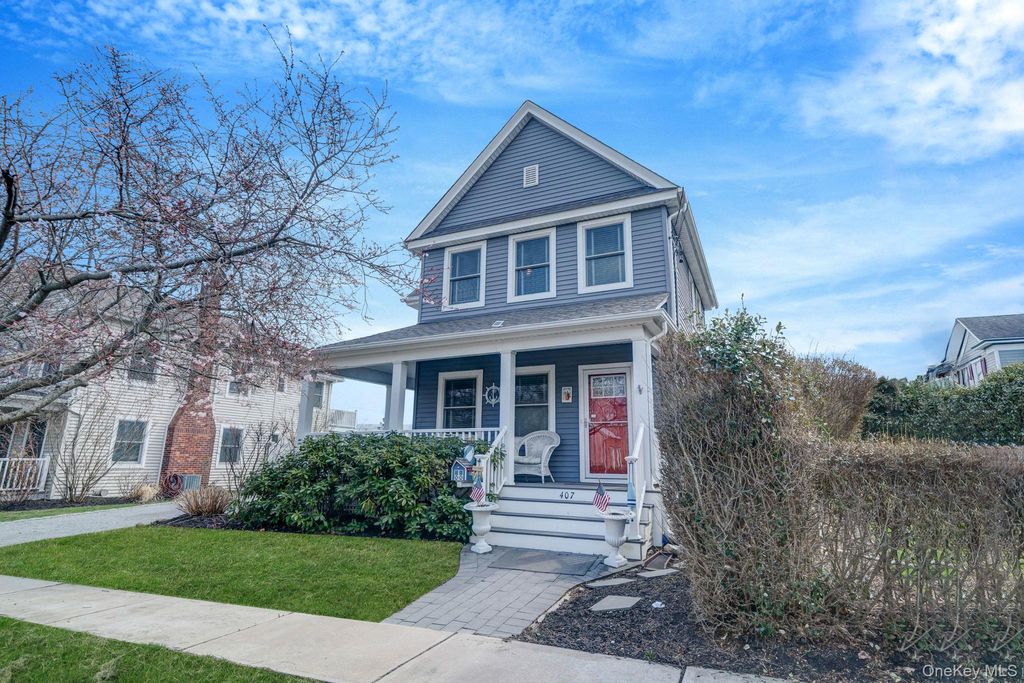 407 Wiggins Street, Greenport, NY 11944