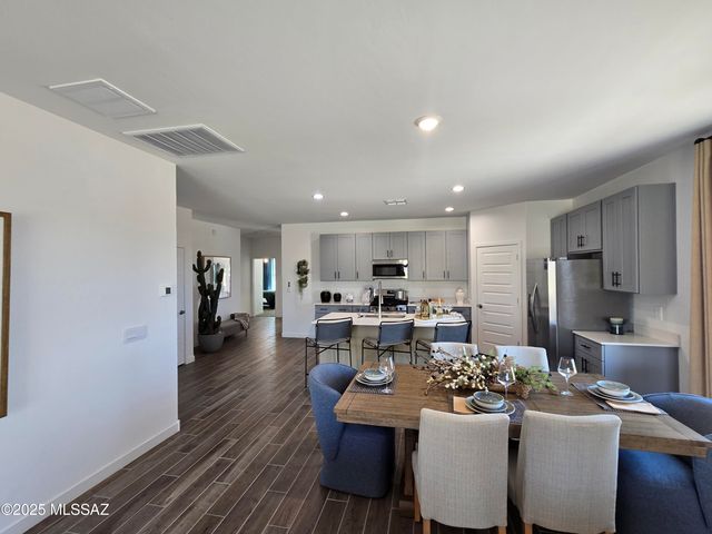 14107 E Canidae Drive, Vail, AZ 85641