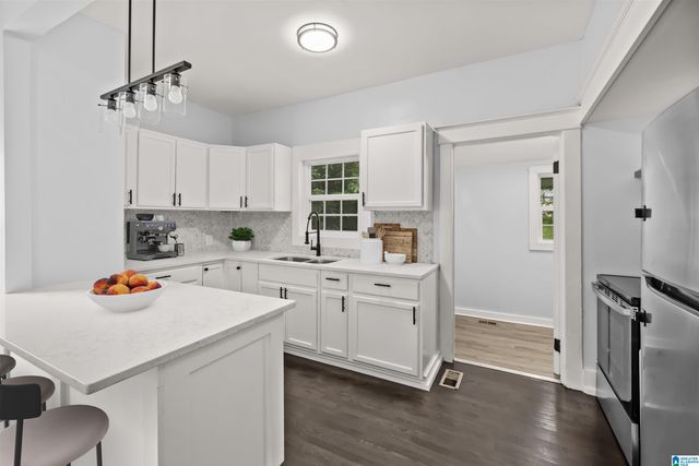 8028 5TH AVENUE N, Birmingham, AL 35206