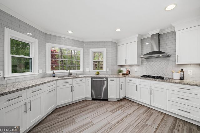 745 Winterwind Way, Roswell, GA 30075