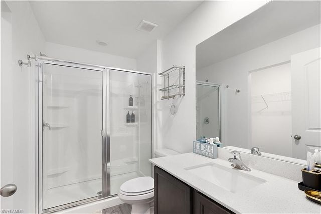 836 Youngreen DR, Fort Myers, FL 33913