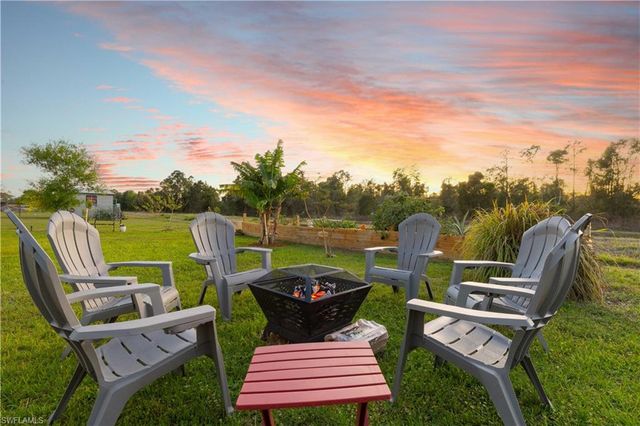 836 Youngreen DR, Fort Myers, FL 33913