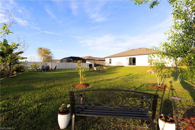 836 Youngreen DR, Fort Myers, FL 33913