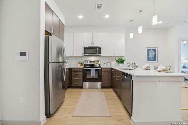 320 Goll St Apt 3207, Austin, TX 78640