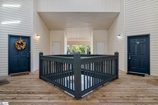 111 Wexford Drive Unit 303, Anderson, SC 29621