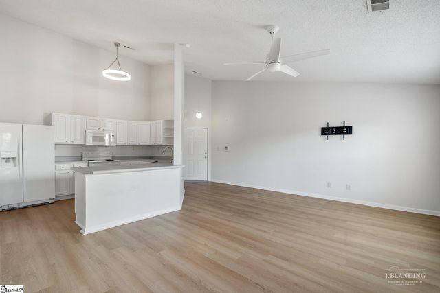 111 Wexford Drive Unit 303, Anderson, SC 29621