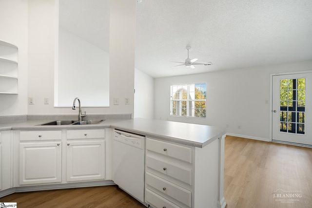 111 Wexford Drive Unit 303, Anderson, SC 29621