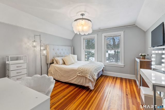 157 Four Mile Road, West Hartford, CT 06107