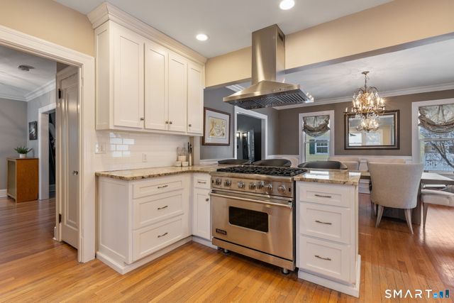 157 Four Mile Road, West Hartford, CT 06107