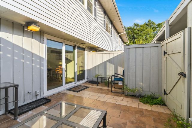 2061 Winrock Boulevard 53, Houston, TX 77057