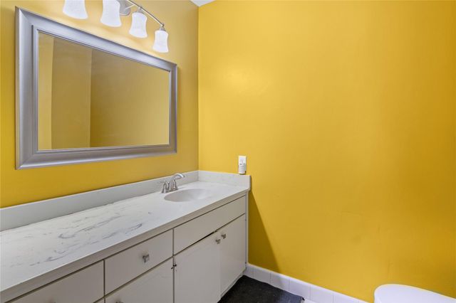 2061 Winrock Boulevard 53, Houston, TX 77057