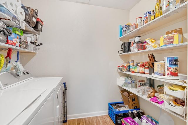 2061 Winrock Boulevard 53, Houston, TX 77057