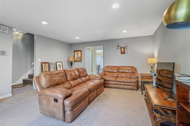 2061 Winrock Boulevard 53, Houston, TX 77057