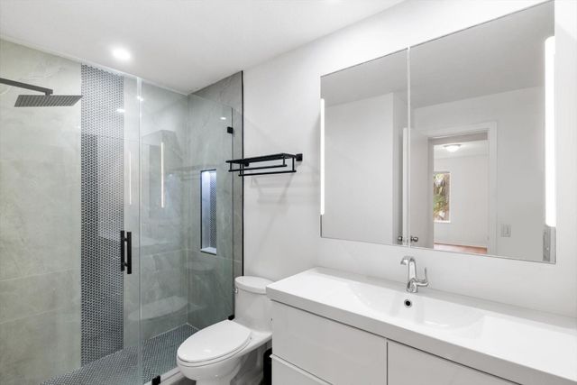 12950 Vista Isles Drive 428, Plantation, FL 33325