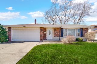 17024 Kimbark Avenue, South Holland, IL 60473