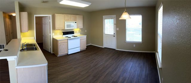 1061 Silver Spur Lane, Fort Worth, TX 76179