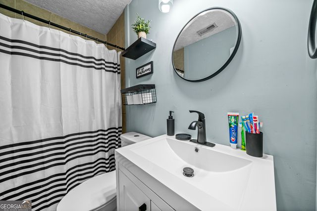 6 General Avenue NW, Rome, GA 30165