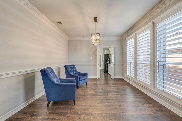 3901 Arroyo Dr, Midland, TX 79707