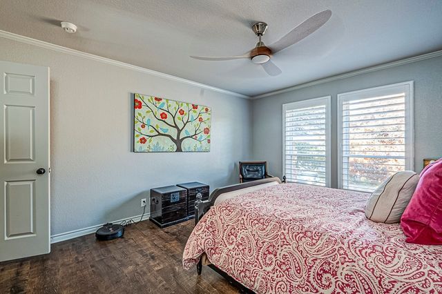 3901 Arroyo Dr, Midland, TX 79707