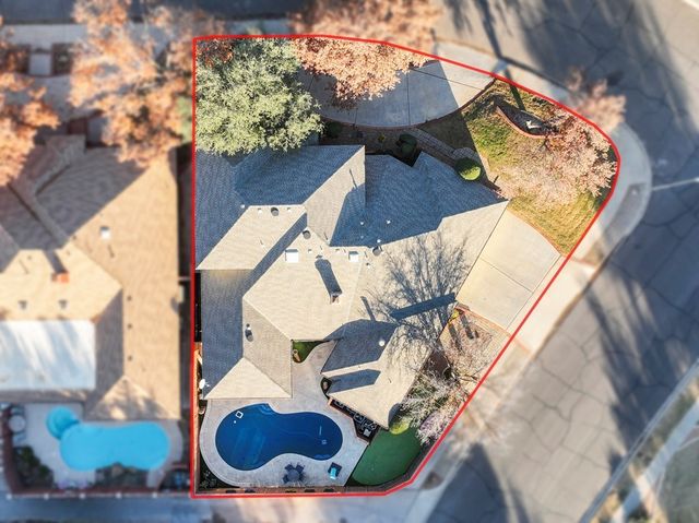 3901 Arroyo Dr, Midland, TX 79707