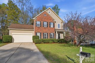 8721 Woodcock Lane, Charlotte, NC 28216