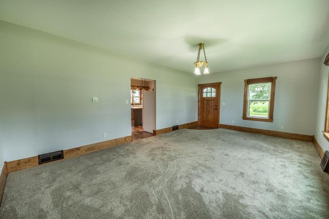 N7404 County Road G, Beaver Dam, WI 53916