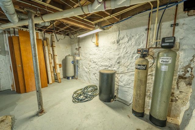 N7404 County Road G, Beaver Dam, WI 53916
