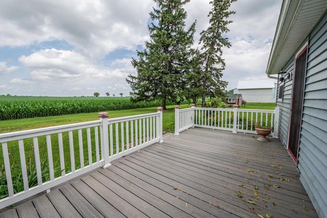 N7404 County Road G, Beaver Dam, WI 53916