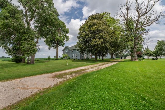 N7404 County Road G, Beaver Dam, WI 53916