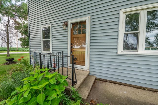 N7404 County Road G, Beaver Dam, WI 53916