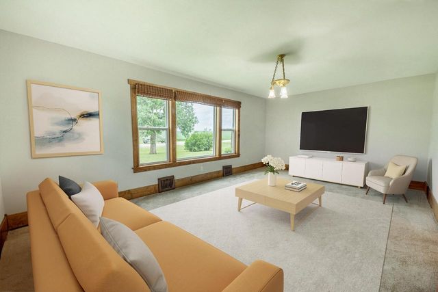 N7404 County Road G, Beaver Dam, WI 53916