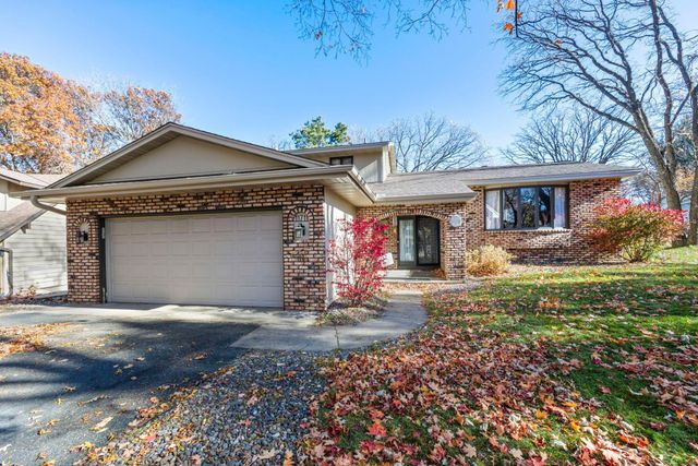 11711 Evergreen Circle NW, Coon Rapids, MN 55448