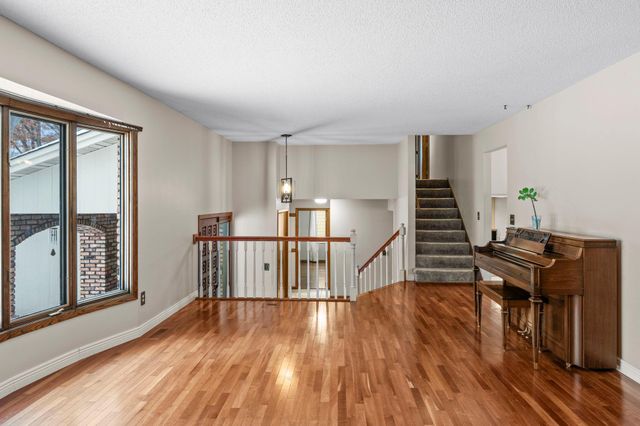 11711 Evergreen Circle NW, Coon Rapids, MN 55448