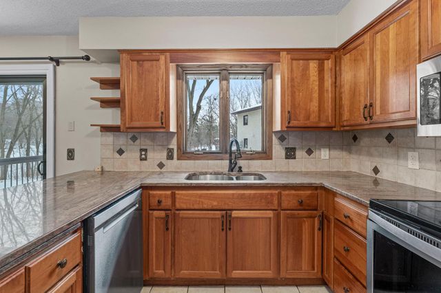 11711 Evergreen Circle NW, Coon Rapids, MN 55448