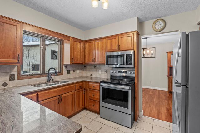 11711 Evergreen Circle NW, Coon Rapids, MN 55448