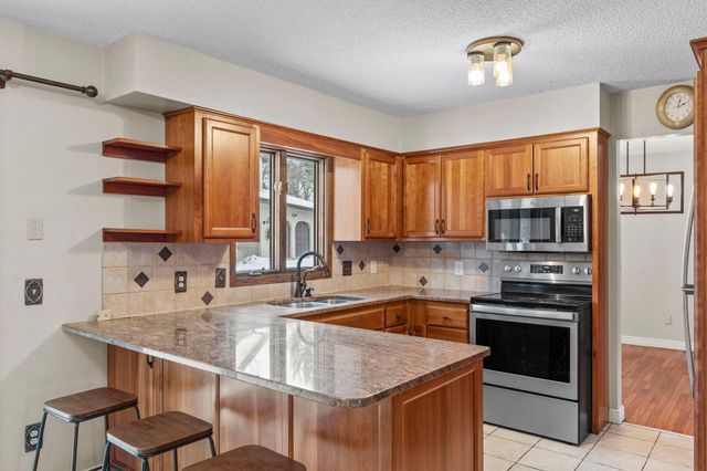 11711 Evergreen Circle NW, Coon Rapids, MN 55448