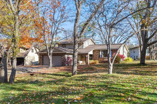 11711 Evergreen Circle NW, Coon Rapids, MN 55448