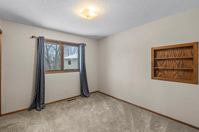 11711 Evergreen Circle NW, Coon Rapids, MN 55448