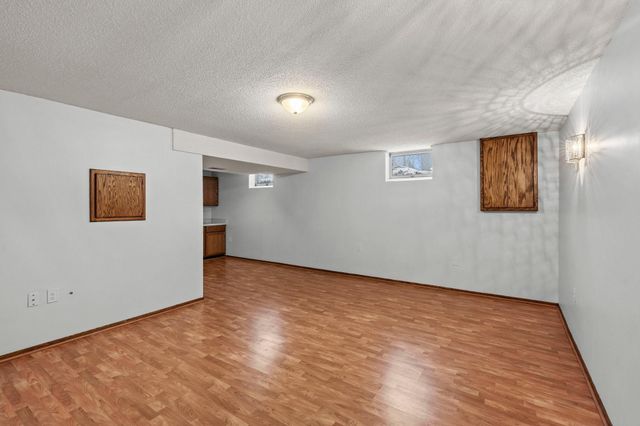 11711 Evergreen Circle NW, Coon Rapids, MN 55448